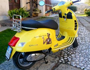 Vespa at Keber.JPG